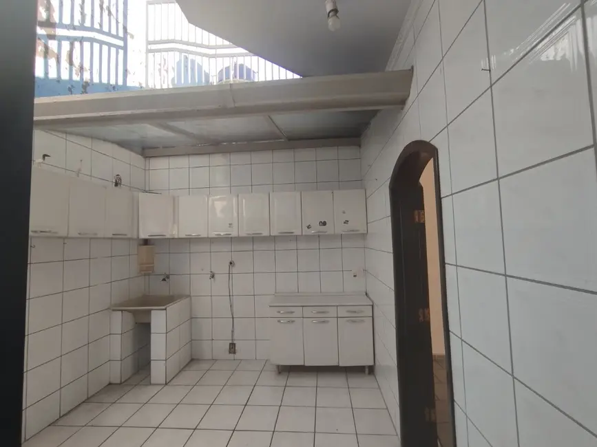 Foto 4 de Casa com 3 quartos à venda, 197m2 em Vila Curuçá, São Paulo - SP