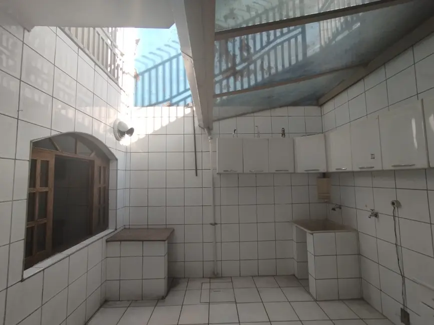 Foto 3 de Casa com 3 quartos à venda, 197m2 em Vila Curuçá, São Paulo - SP