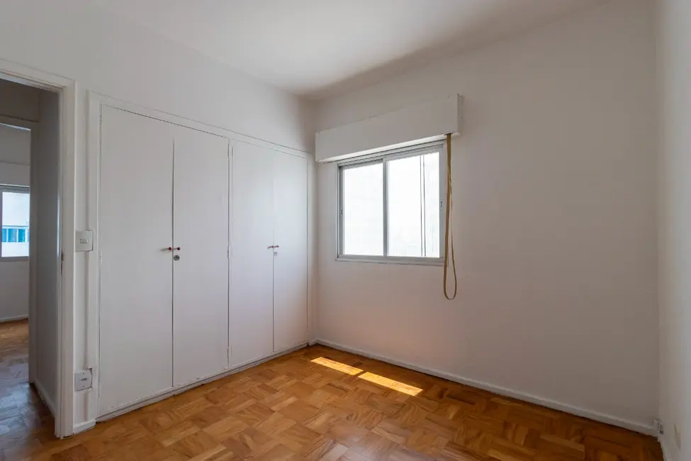 Foto 9 de Apartamento com 2 quartos à venda, 76m2 em Vila Nova Conceição, São Paulo - SP