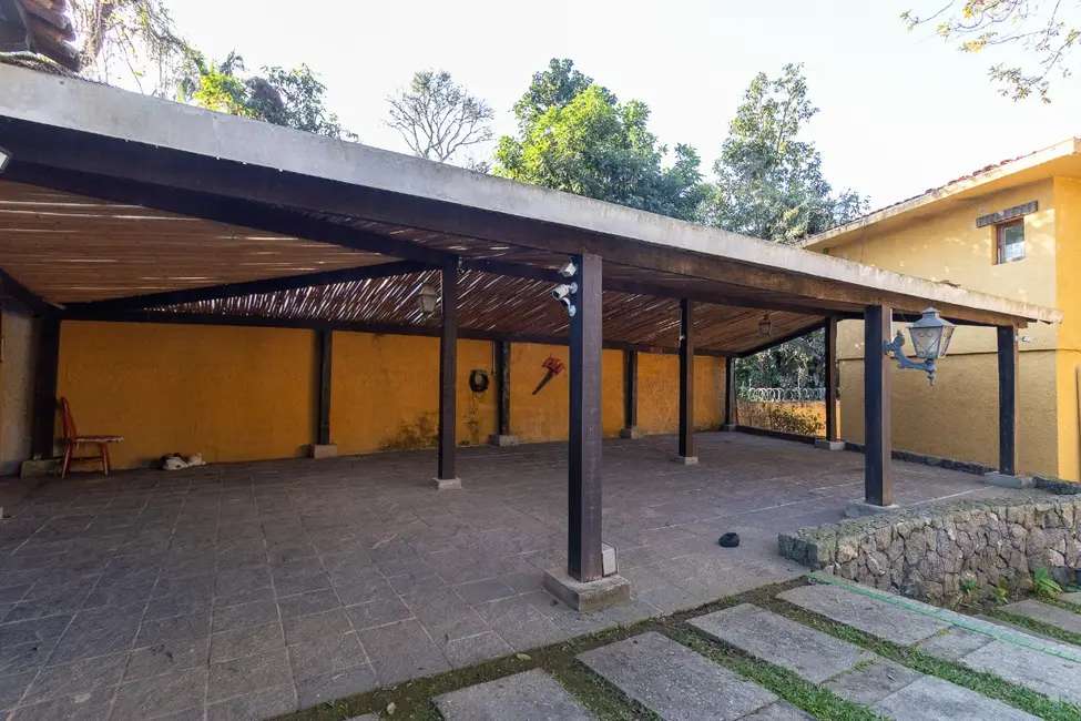 Foto 5 de Sobrado com 5 quartos à venda, 650m2 em Guarapiranga, São Paulo - SP