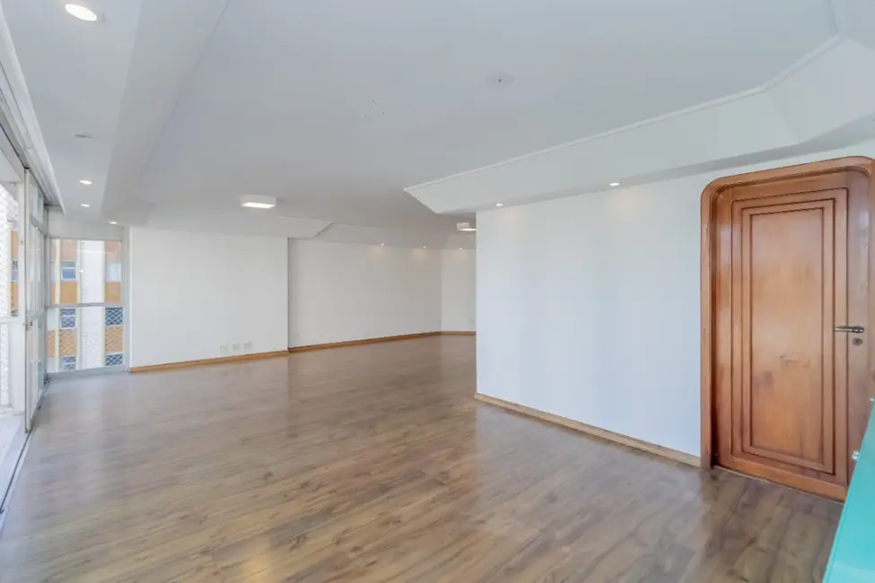 Apartamento com 3 quartos à venda, 206m2 em Higienópolis, São Paulo - SP - imagem 6 Foto 6 de Apartamento com 3 quartos à venda, 206m2 em Higienópolis, São Paulo - SP