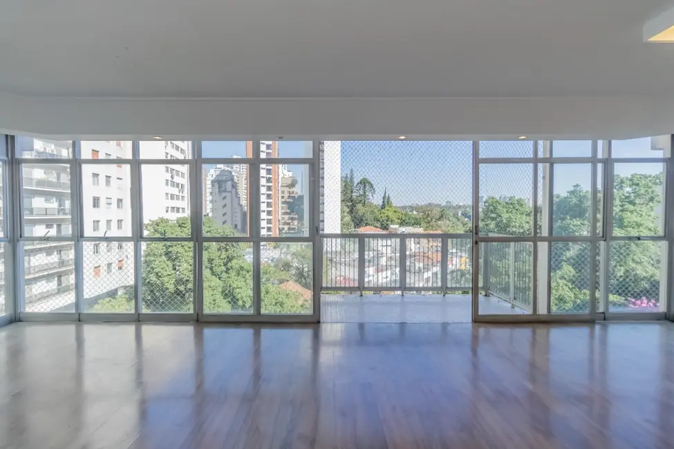 Foto 2 de Apartamento com 3 quartos à venda, 206m2 em Higienópolis, São Paulo - SP