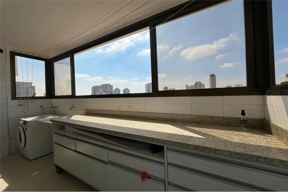 Foto 5 de Cobertura com 3 quartos à venda, 246m2 em Alto da Lapa, São Paulo - SP