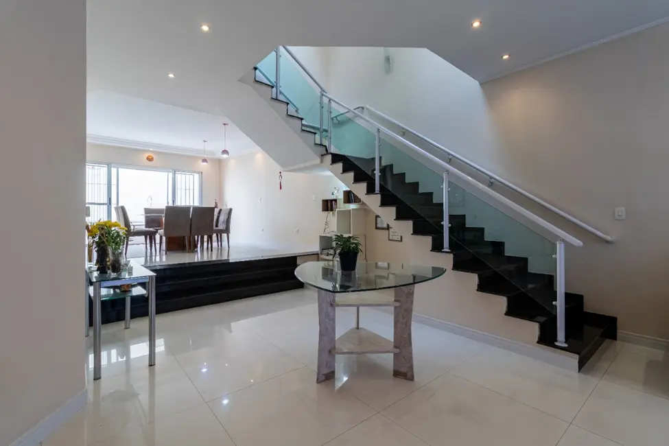 Foto 2 de Casa com 3 quartos à venda, 250m2 em Vila Santa Clara, São Paulo - SP