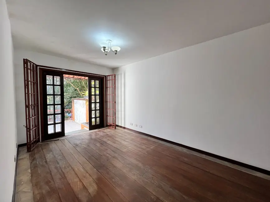 Sobrado com 2 quartos à venda, 116m2 em Jardim Bonfiglioli, São Paulo - SP - imagem 4 Foto 4 de Sobrado com 2 quartos à venda, 116m2 em Jardim Bonfiglioli, São Paulo - SP