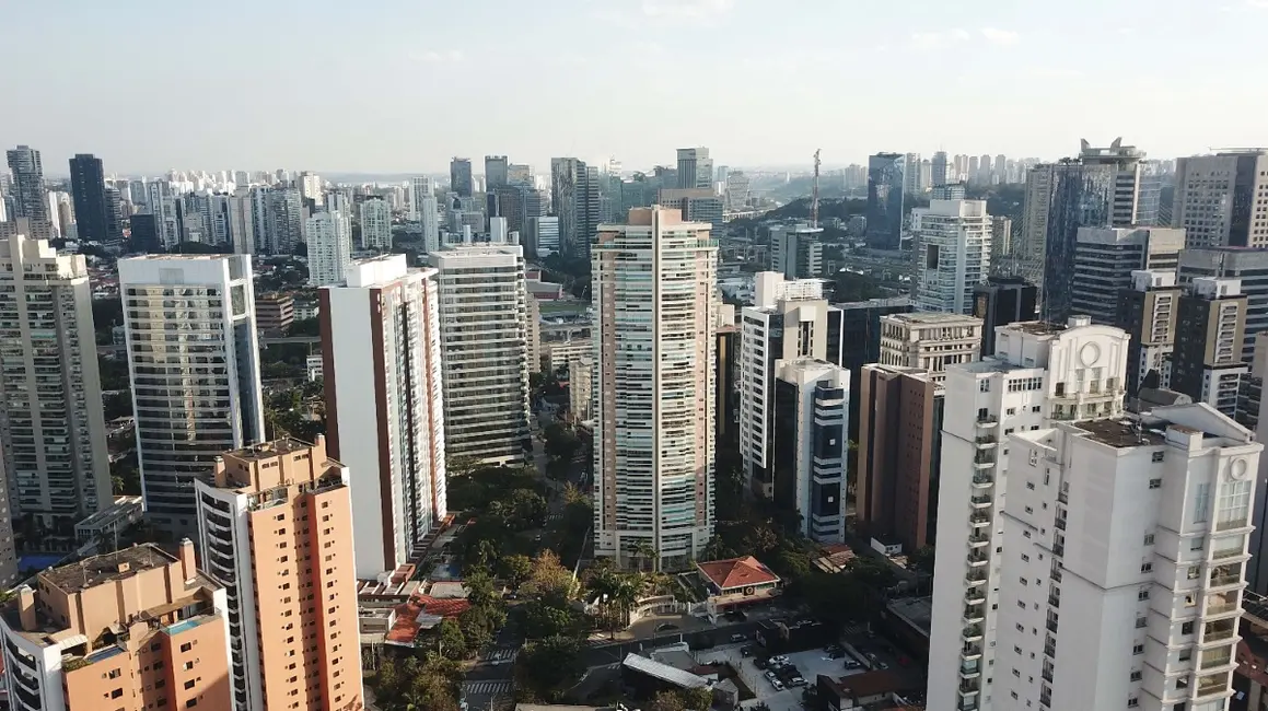 Foto 4 de Apartamento com 3 quartos à venda, 240m2 em Cidade Monções, São Paulo - SP