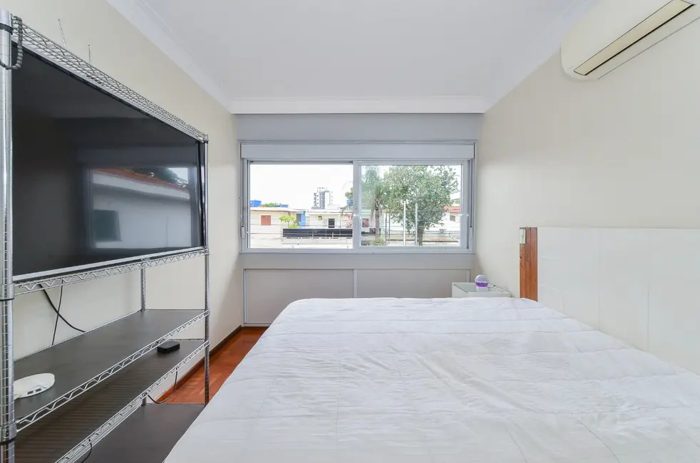 Foto 2 de Casa com 4 quartos à venda, 311m2 em Planalto Paulista, São Paulo - SP