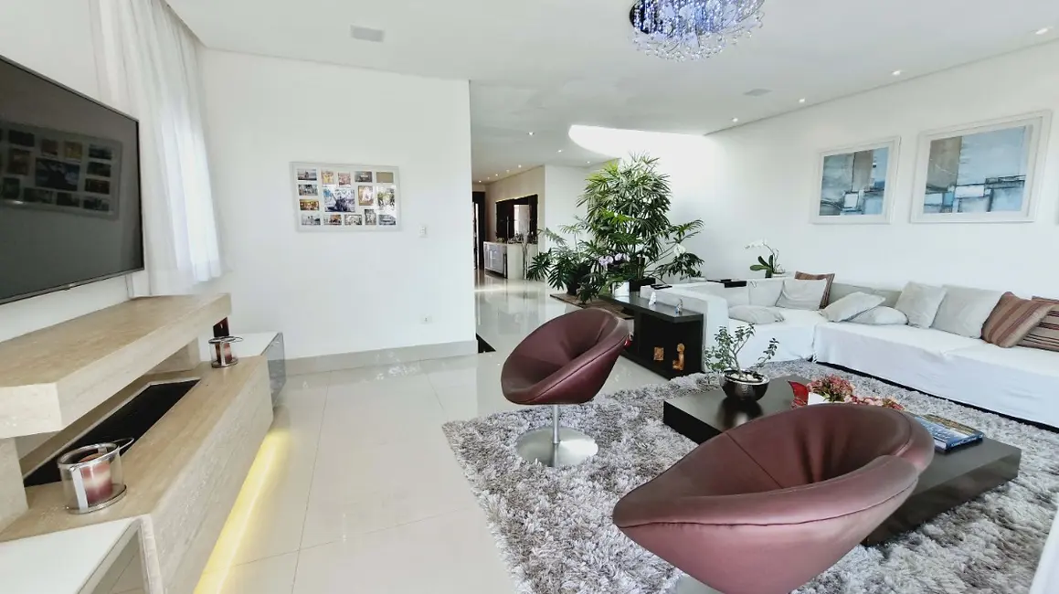 Casa de Condomínio com 6 quartos à venda, 810m2 em Jardim Ibiratiba, São Paulo - SP - imagem 6 Foto 6 de Casa de Condomínio com 6 quartos à venda, 810m2 em Jardim Ibiratiba, São Paulo - SP