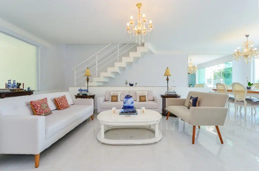 Casa de Condomínio com 4 quartos à venda, 270m2 em São Paulo - SP - imagem 3 Foto 3 de Casa de Condomínio com 4 quartos à venda, 270m2 em São Paulo - SP