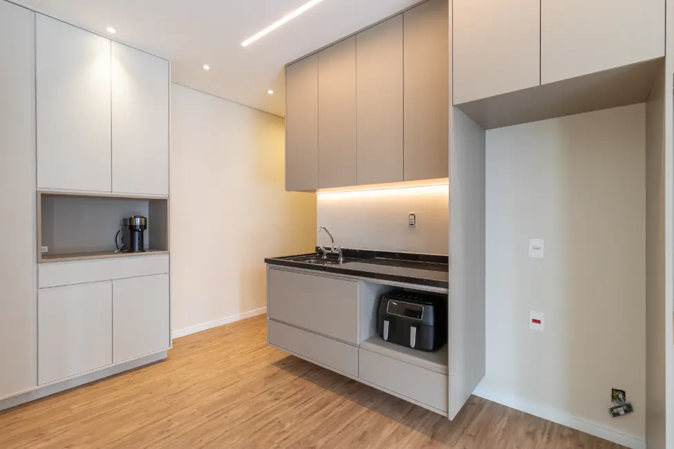 Apartamento com 1 quarto à venda, 69m2 em Moema, São Paulo - SP - imagem 5 Foto 5 de Apartamento com 1 quarto à venda, 69m2 em Moema, São Paulo - SP