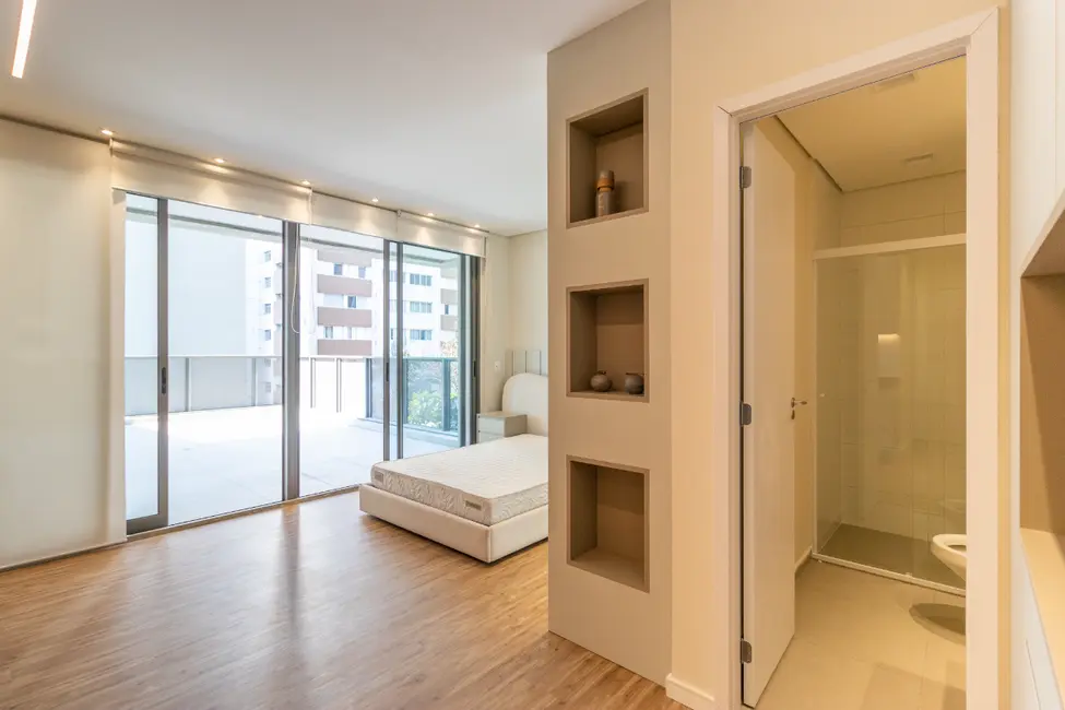 Apartamento com 1 quarto à venda, 69m2 em Moema, São Paulo - SP - imagem 3 Foto 3 de Apartamento com 1 quarto à venda, 69m2 em Moema, São Paulo - SP