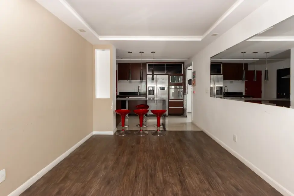 Apartamento com 3 quartos à venda, 104m2 em Vila Gumercindo, São Paulo - SP - imagem 4 Foto 4 de Apartamento com 3 quartos à venda, 104m2 em Vila Gumercindo, São Paulo - SP