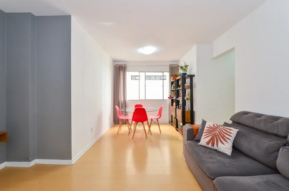 Foto 2 de Apartamento com 2 quartos à venda, 70m2 em Vila Uberabinha, São Paulo - SP