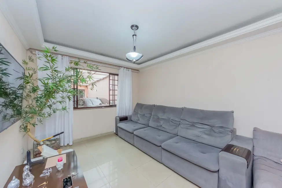 Sobrado com 3 quartos à venda, 238m2 em Parque Jabaquara, São Paulo - SP - imagem 2 Foto 2 de Sobrado com 3 quartos à venda, 238m2 em Parque Jabaquara, São Paulo - SP