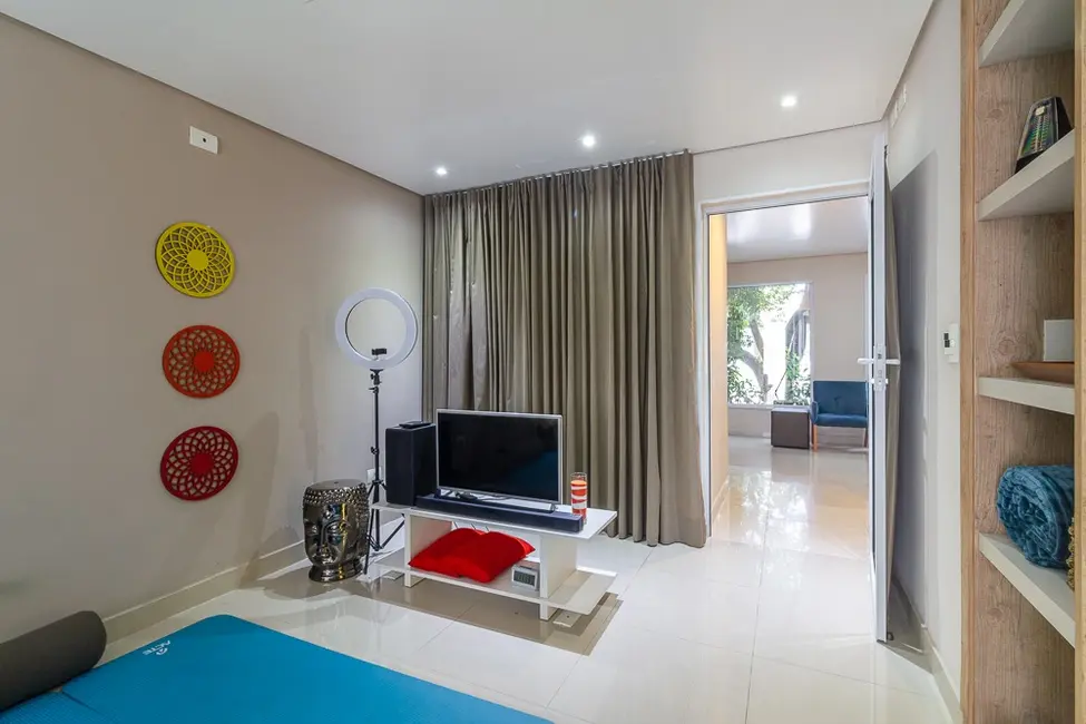 Casa à venda, 272m2 em Pinheiros, São Paulo - SP - imagem 8 Foto 8 de Casa à venda, 272m2 em Pinheiros, São Paulo - SP