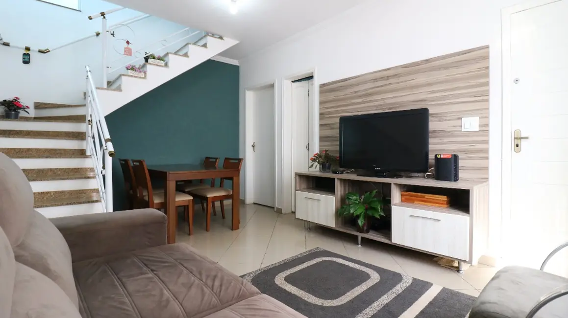 Foto 1 de Casa de Condomínio com 2 quartos à venda, 80m2 em Vila Nilo, São Paulo - SP