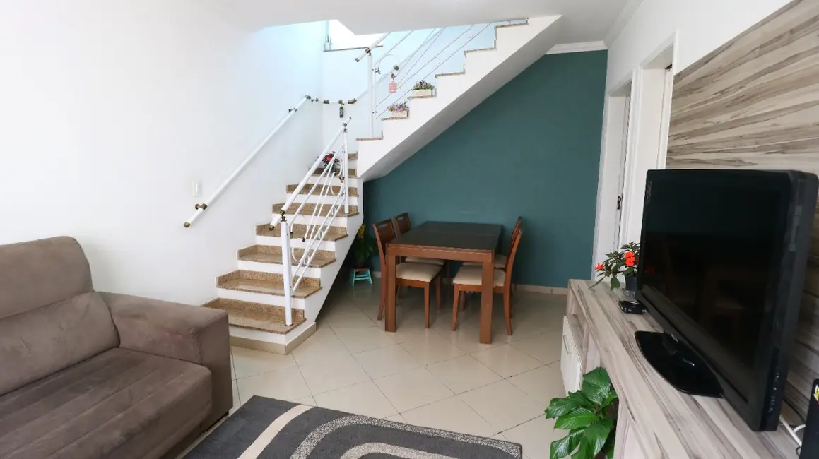 Foto 7 de Casa de Condomínio com 2 quartos à venda, 80m2 em Vila Nilo, São Paulo - SP