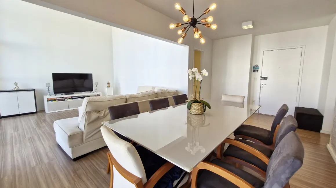 Foto 2 de Apartamento com 3 quartos à venda, 170m2 em Jardim Caboré, São Paulo - SP