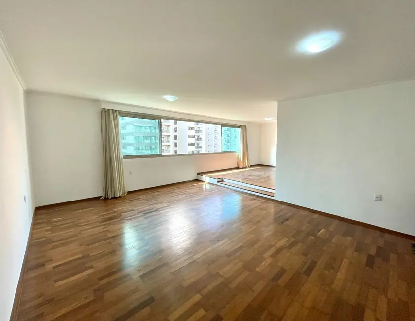 Foto 3 de Apartamento com 4 quartos à venda, 170m2 em Brooklin Paulista, São Paulo - SP
