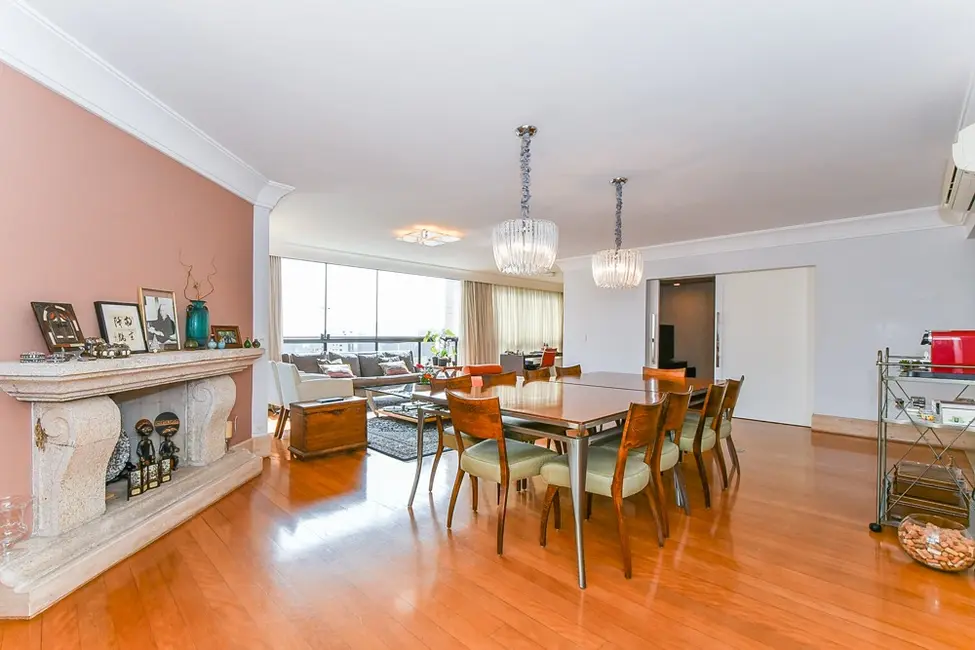 Foto 7 de Apartamento com 3 quartos à venda, 247m2 em Vila Suzana, São Paulo - SP