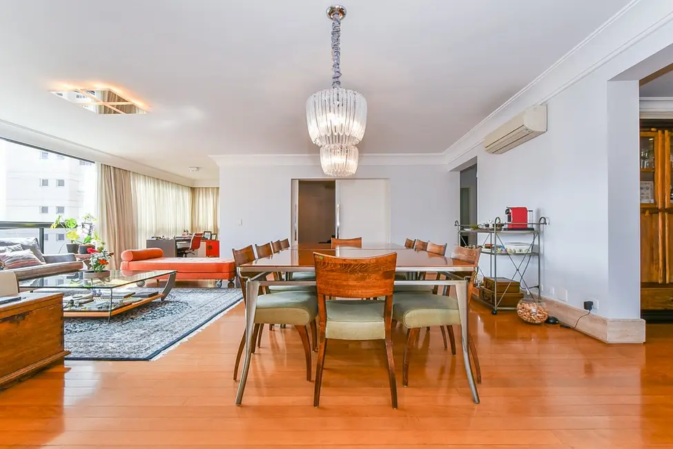 Foto 6 de Apartamento com 3 quartos à venda, 247m2 em Vila Suzana, São Paulo - SP