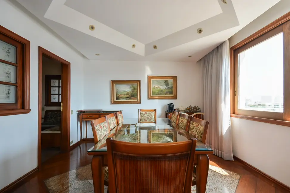 Foto 9 de Apartamento com 4 quartos à venda, 246m2 em Pinheiros, São Paulo - SP