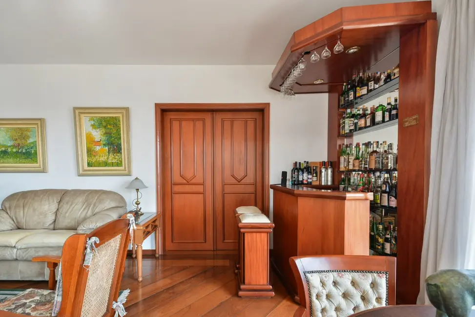 Foto 7 de Apartamento com 4 quartos à venda, 246m2 em Pinheiros, São Paulo - SP