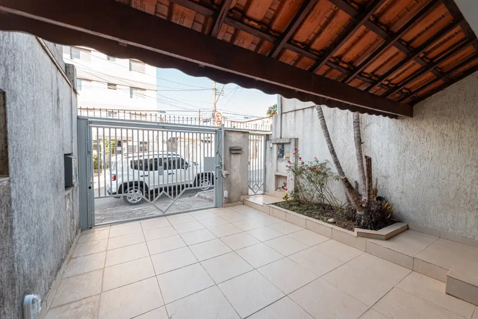 Casa com 3 quartos à venda, 176m2 em Vila Marari, São Paulo - SP - imagem 3 Foto 3 de Casa com 3 quartos à venda, 176m2 em Vila Marari, São Paulo - SP