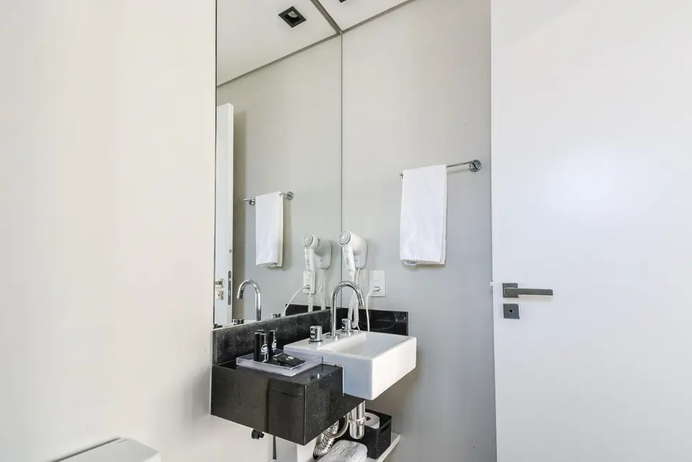 Apartamento com 1 quarto à venda, 32m2 em Vila Nova Conceição, São Paulo - SP - imagem 7 Foto 7 de Apartamento com 1 quarto à venda, 32m2 em Vila Nova Conceição, São Paulo - SP