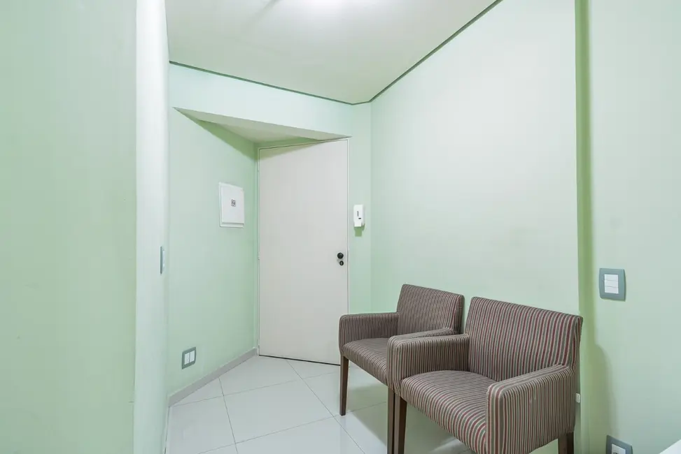 Sala Comercial à venda, 40m2 em Vila Mariana, São Paulo - SP - imagem 9 Foto 9 de Sala Comercial à venda, 40m2 em Vila Mariana, São Paulo - SP