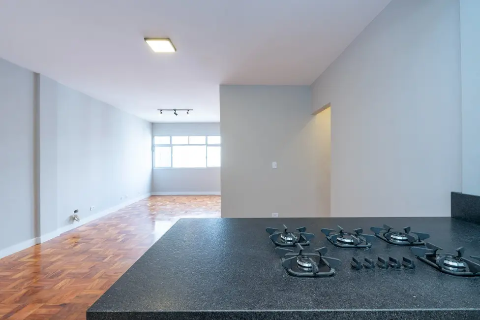 Apartamento com 3 quartos à venda, 92m2 em Vila Nova Conceição, São Paulo - SP - imagem 4 Foto 4 de Apartamento com 3 quartos à venda, 92m2 em Vila Nova Conceição, São Paulo - SP