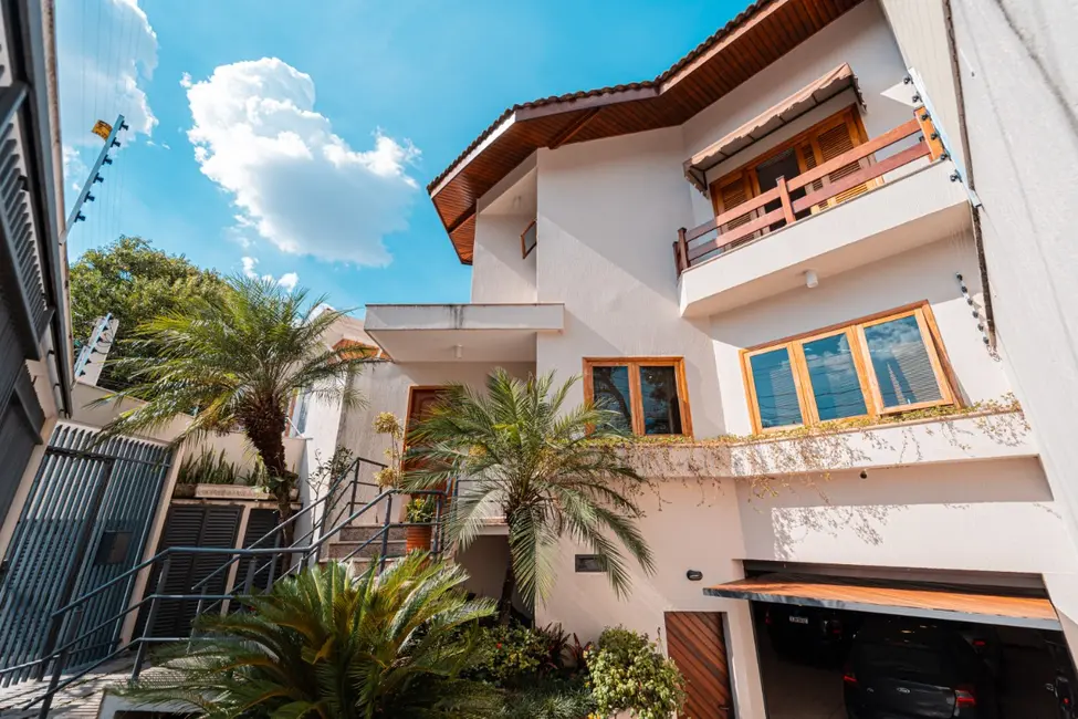 Foto 1 de Casa com 3 quartos à venda, 420m2 em Planalto Paulista, São Paulo - SP