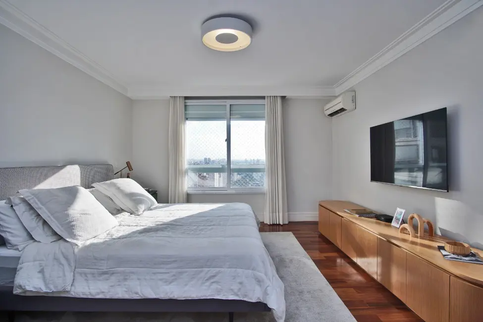 Apartamento com 3 quartos à venda, 222m2 em Vila Mariana, São Paulo - SP - imagem 7 Foto 7 de Apartamento com 3 quartos à venda, 222m2 em Vila Mariana, São Paulo - SP