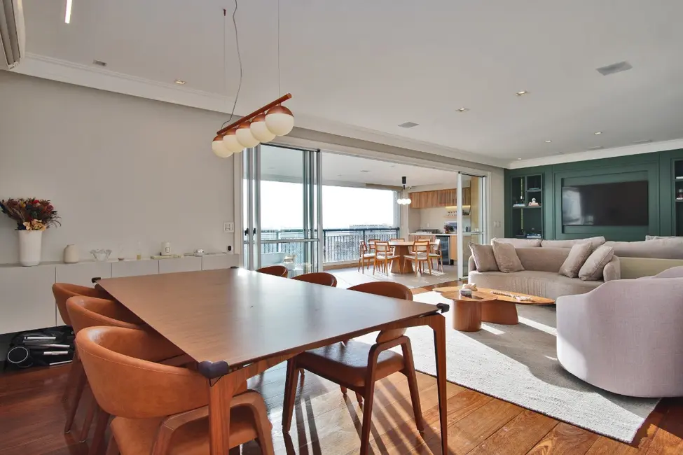 Apartamento com 3 quartos à venda, 222m2 em Vila Mariana, São Paulo - SP - imagem 1 Foto 1 de Apartamento com 3 quartos à venda, 222m2 em Vila Mariana, São Paulo - SP