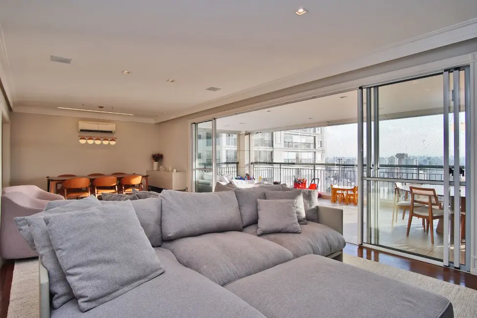 Apartamento com 3 quartos à venda, 222m2 em Vila Mariana, São Paulo - SP - imagem 6 Foto 6 de Apartamento com 3 quartos à venda, 222m2 em Vila Mariana, São Paulo - SP