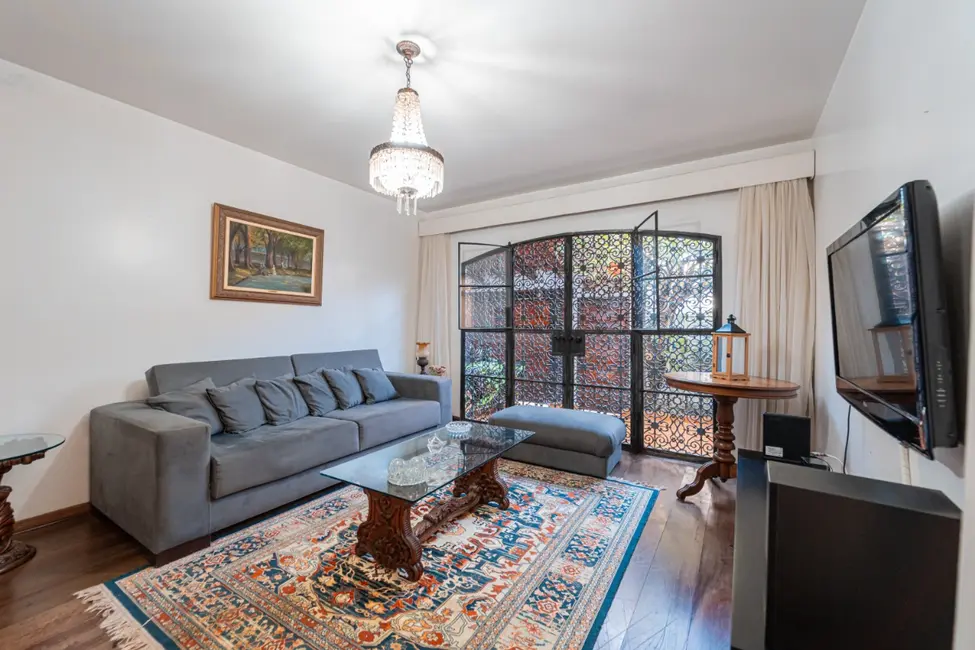 Casa com 3 quartos à venda, 280m2 em Planalto Paulista, São Paulo - SP - imagem 4 Foto 4 de Casa com 3 quartos à venda, 280m2 em Planalto Paulista, São Paulo - SP