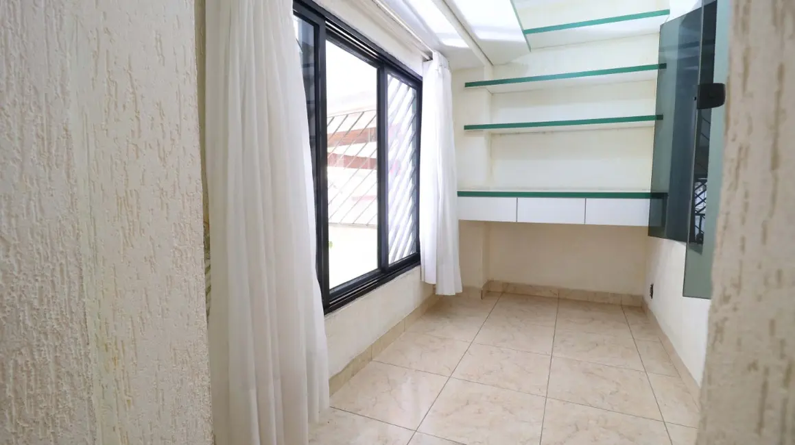 Foto 8 de Casa com 4 quartos à venda, 188m2 em Bortolândia, São Paulo - SP