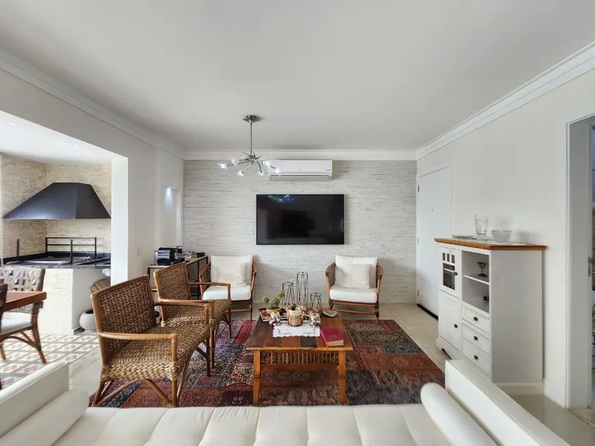 Apartamento com 3 quartos à venda, 120m2 em Água Branca, São Paulo - SP - imagem 4 Foto 4 de Apartamento com 3 quartos à venda, 120m2 em Água Branca, São Paulo - SP