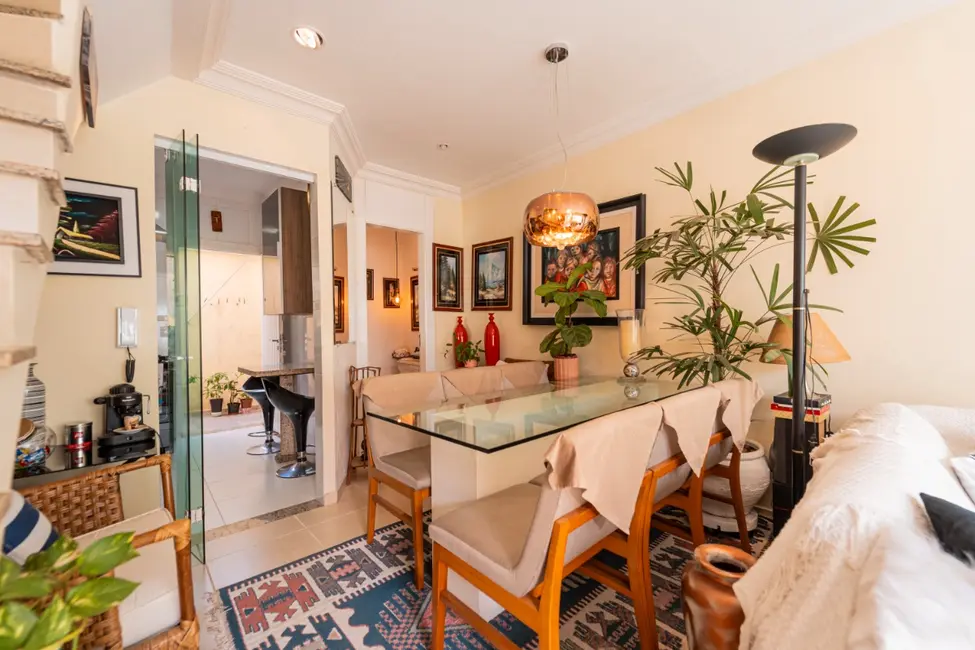 Foto 3 de Casa de Condomínio com 2 quartos à venda, 66m2 em Vila Marari, São Paulo - SP