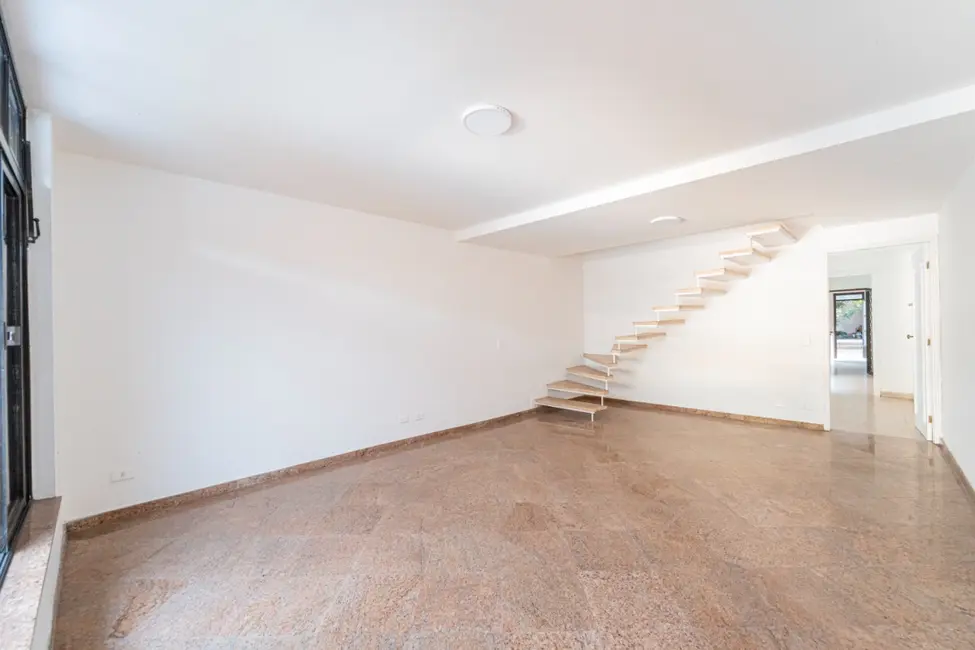 Foto 3 de Casa com 3 quartos à venda, 244m2 em Vila Guarani (Z Sul), São Paulo - SP