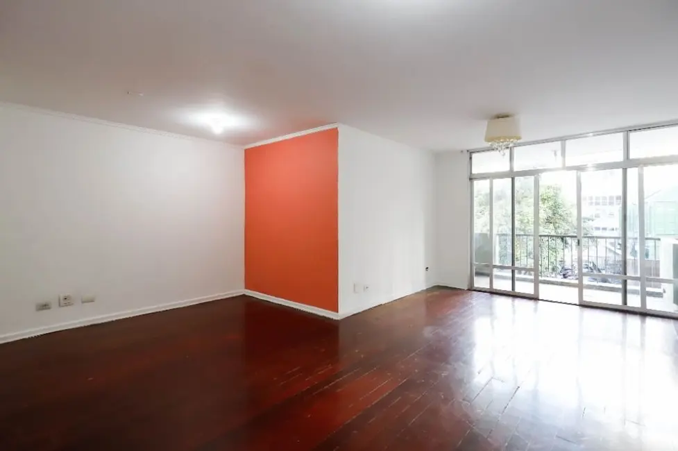 Apartamento com 3 quartos à venda, 143m2 em Pinheiros, São Paulo - SP - imagem 2 Foto 2 de Apartamento com 3 quartos à venda, 143m2 em Pinheiros, São Paulo - SP
