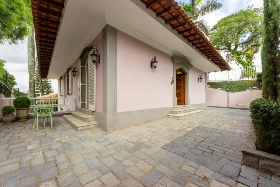 Foto 6 de Casa com 4 quartos à venda, 380m2 em Pacaembu, São Paulo - SP