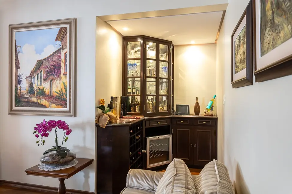 Apartamento com 4 quartos à venda, 189m2 em Perdizes, São Paulo - SP - imagem 8 Foto 8 de Apartamento com 4 quartos à venda, 189m2 em Perdizes, São Paulo - SP