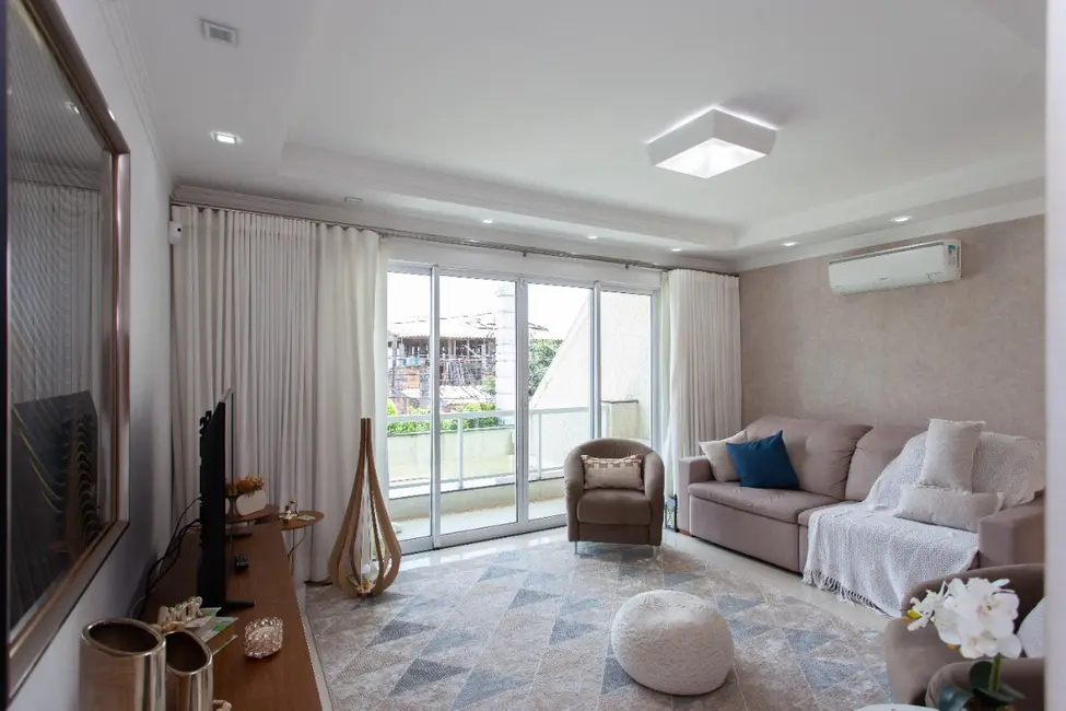 Sobrado com 3 quartos à venda, 126m2 em Vila Bancária Munhoz, São Paulo - SP - imagem 5 Foto 5 de Sobrado com 3 quartos à venda, 126m2 em Vila Bancária Munhoz, São Paulo - SP