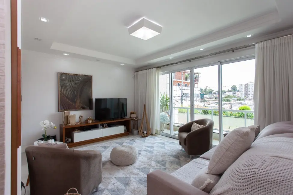 Sobrado com 3 quartos à venda, 126m2 em Vila Bancária Munhoz, São Paulo - SP - imagem 4 Foto 4 de Sobrado com 3 quartos à venda, 126m2 em Vila Bancária Munhoz, São Paulo - SP