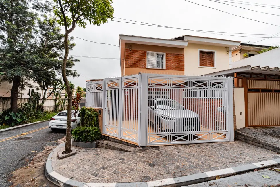 Casa com 3 quartos à venda, 165m2 em Planalto Paulista, São Paulo - SP - imagem 4 Foto 4 de Casa com 3 quartos à venda, 165m2 em Planalto Paulista, São Paulo - SP