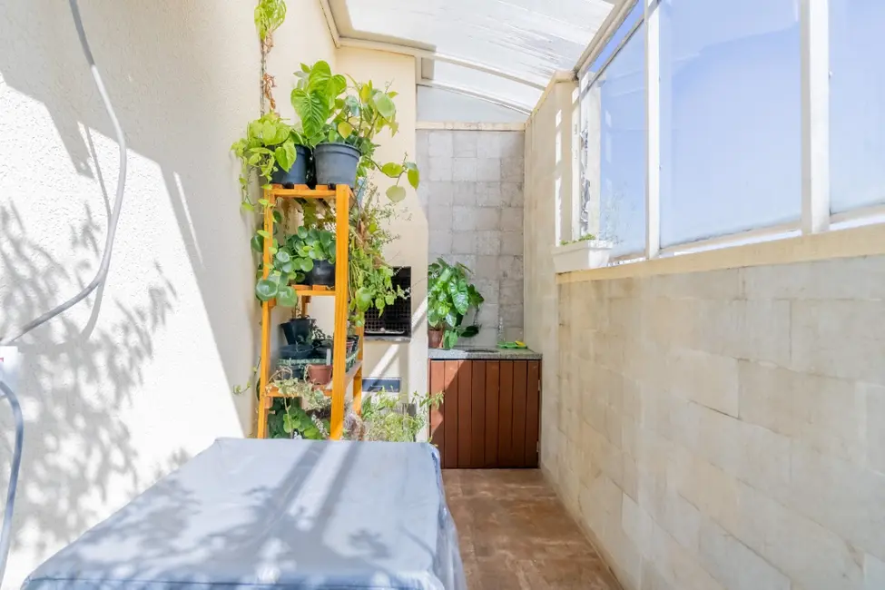 Apartamento com 2 quartos à venda, 88m2 em Moema, São Paulo - SP - imagem 3 Foto 3 de Apartamento com 2 quartos à venda, 88m2 em Moema, São Paulo - SP