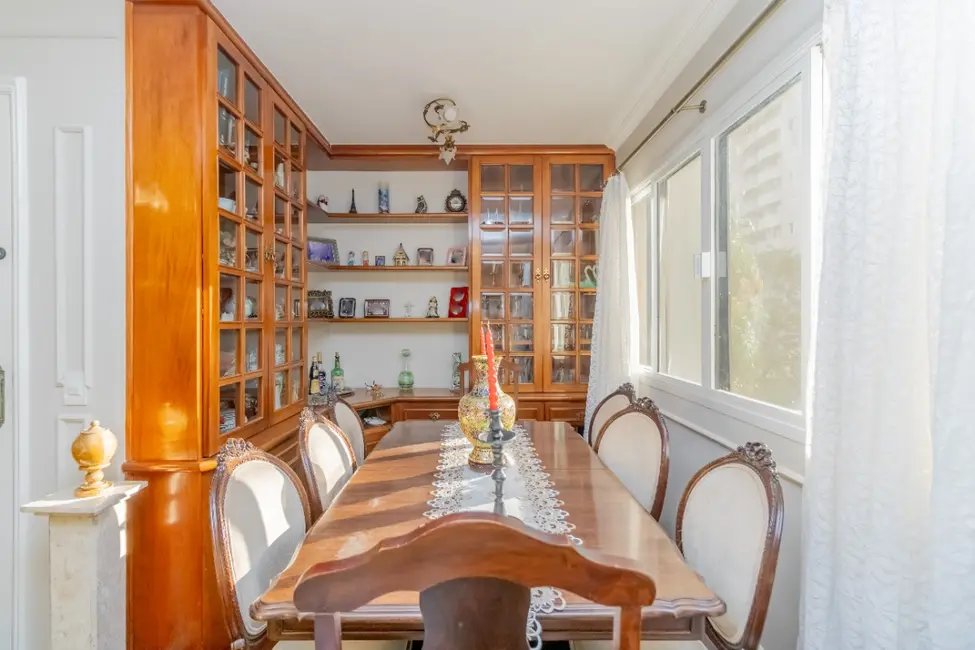 Foto 3 de Apartamento com 3 quartos para alugar, 129m2 em Moema, São Paulo - SP