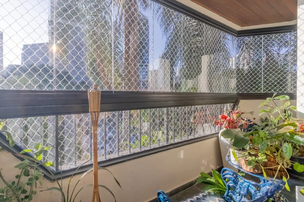 Foto 6 de Apartamento com 3 quartos para alugar, 129m2 em Moema, São Paulo - SP