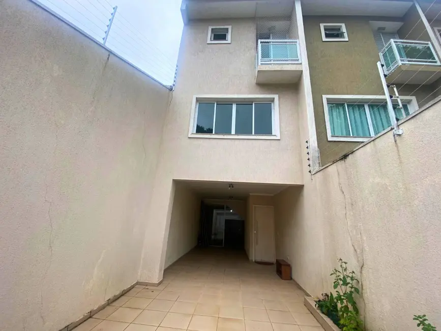 Sobrado com 3 quartos à venda, 129m2 em Cupecê, São Paulo - SP - imagem 4 Foto 4 de Sobrado com 3 quartos à venda, 129m2 em Cupecê, São Paulo - SP